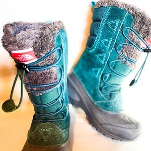 Girls North Face Winter Boots